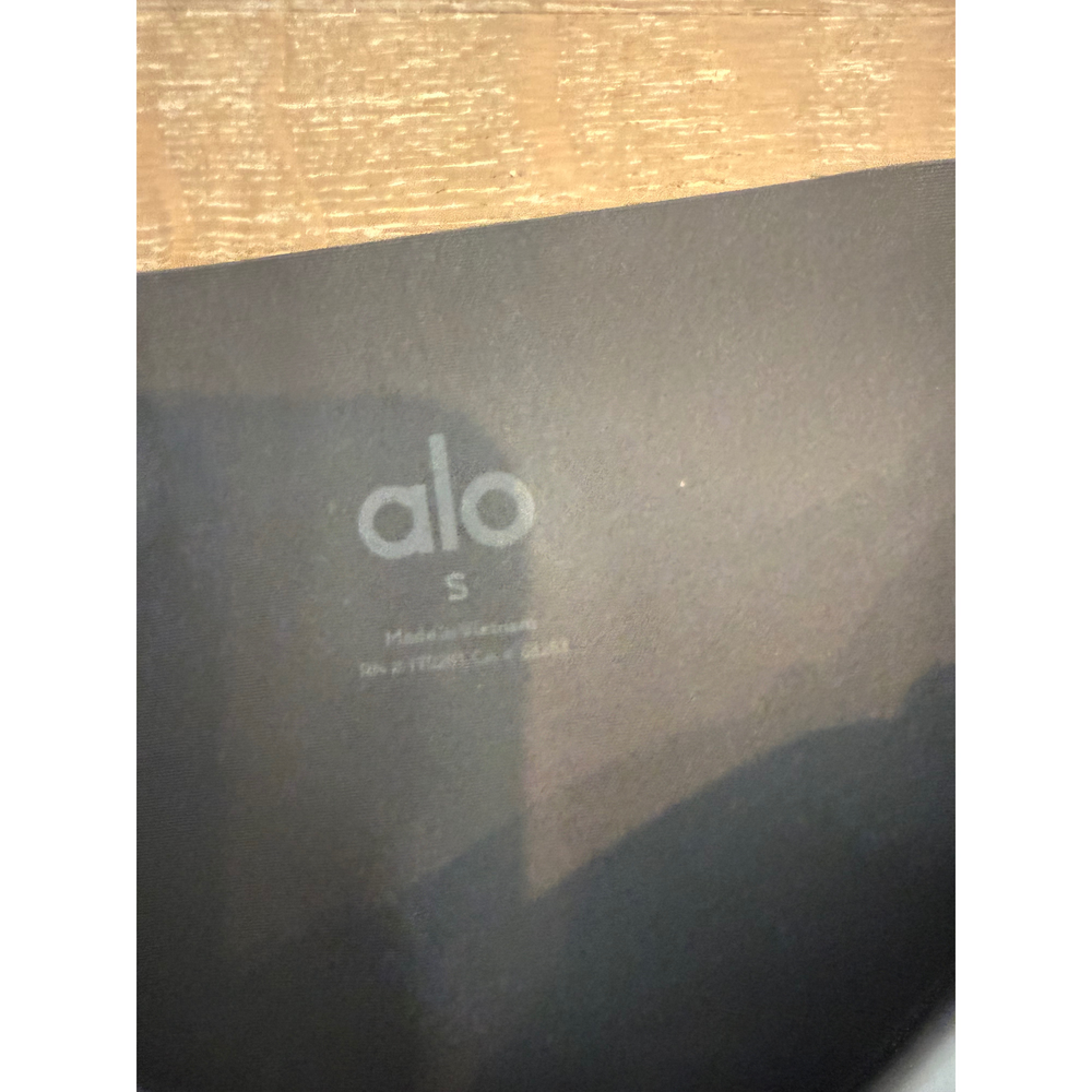 Alo Yoga Black Leggings with White Piping - Picture 2 of 5
